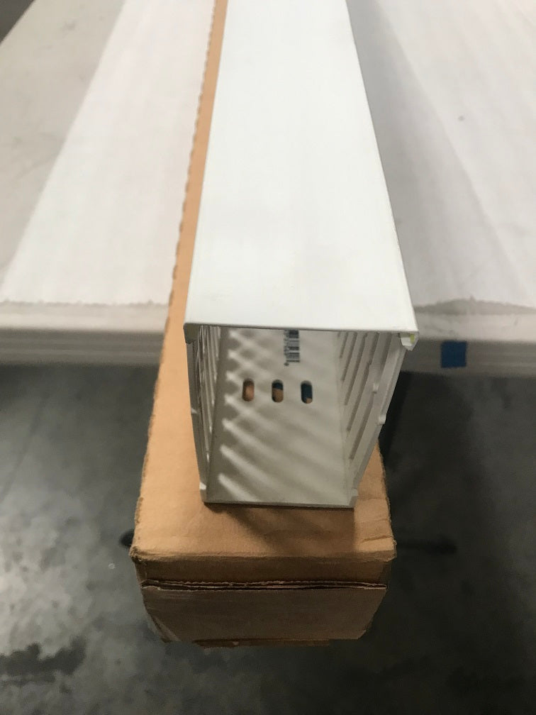 F2X4WH6 PANDUIT Wiring Duct (White) 6'L X 2"W X 4"H With Cover