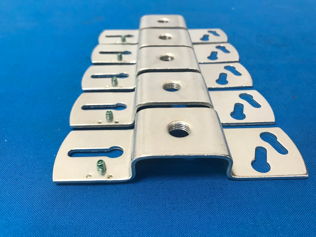 Heavy duty Off set Crossbar 1/8ips Threads. Dimentiond L 4.295 Width 1.250 Thickness.075 Sold in Lot of 5 pcs