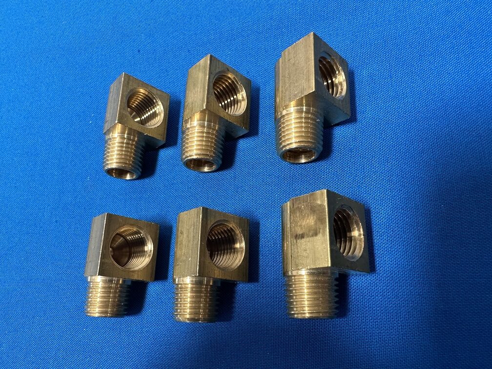 BFSE -14N Street Elbow Pneumatic thread fitting 1/4 inch female NPT to 1/4 male NPT sold in lot of 6