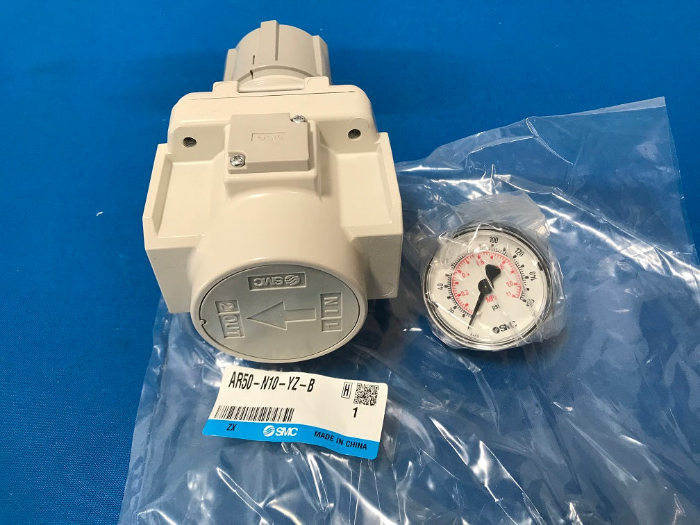 AR50-N10-YZ-B SMC REGULATOR, with 0-160 psi smc gauge