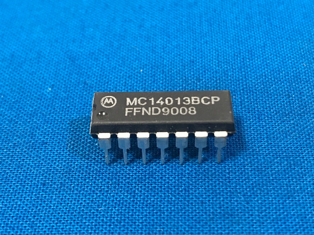 MC14013BCP INTEGRATED CIRCUIT (sold in lot of 21pcs)