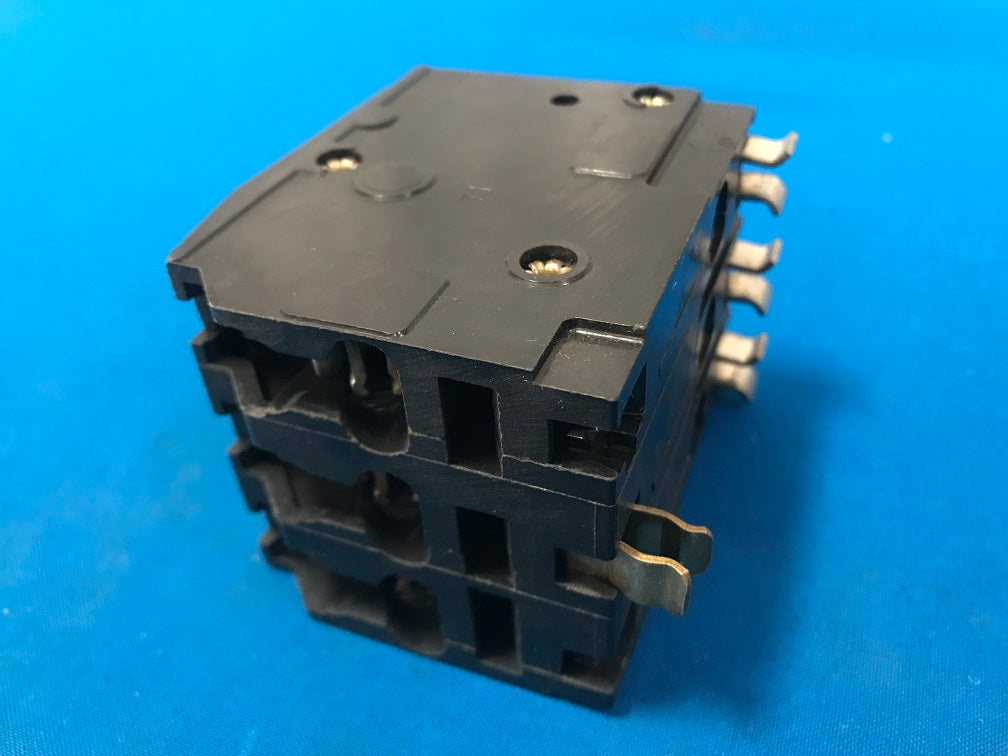LL-4344 SQUARE D, TYPE Q0, 30 AMP CIRCUIT BREAKER