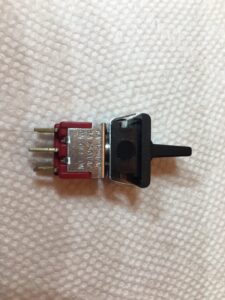 APEM MINIATURE LEVER SWITCHES DPDT 6A-125V WITH J4 LEVER, 10/BAG     (ON OFF ON)