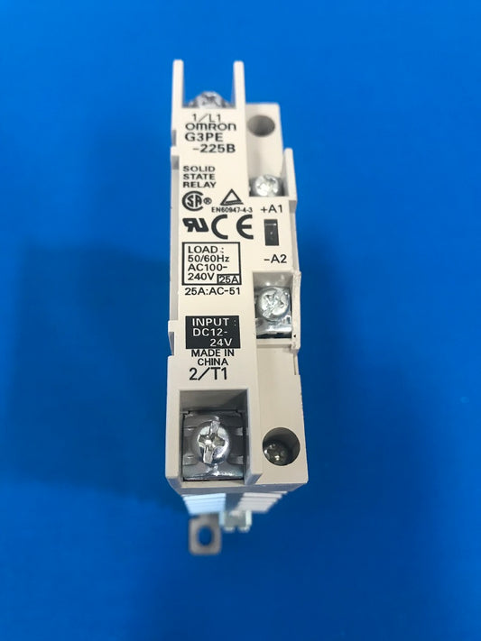 OMRON G3PE-225B  INPUT DC 12-24V SOLID STATE RELAY