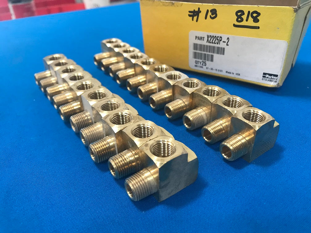 X2225P-2   PARKER Brass Pipe Fitting  SAE J530,SAE J531   thread size 1/8 male  to 1/8 female (Sold in Lot of 21 pcs)  Connection