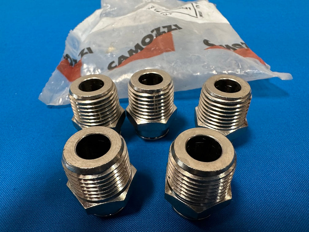 6510 08-08 CAMOZZI Male push in fitting connector 1/2 tube 1/2 NPTF sold in lot of 5