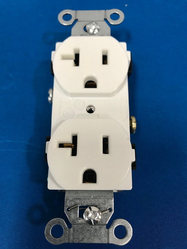 CRS20W   BRYANT, Commercial grade duplex receptacle, 20A  - 125V,  White NEMA 5-20R  side wired  (Sold in lot of 10pcs)