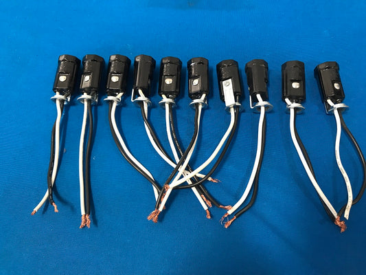 E304097   125v-75watts E12-107 lamp socket  e-12 Candelabra with 1/8 hickey and 18awg lead wires sold in lot of 10 pcs