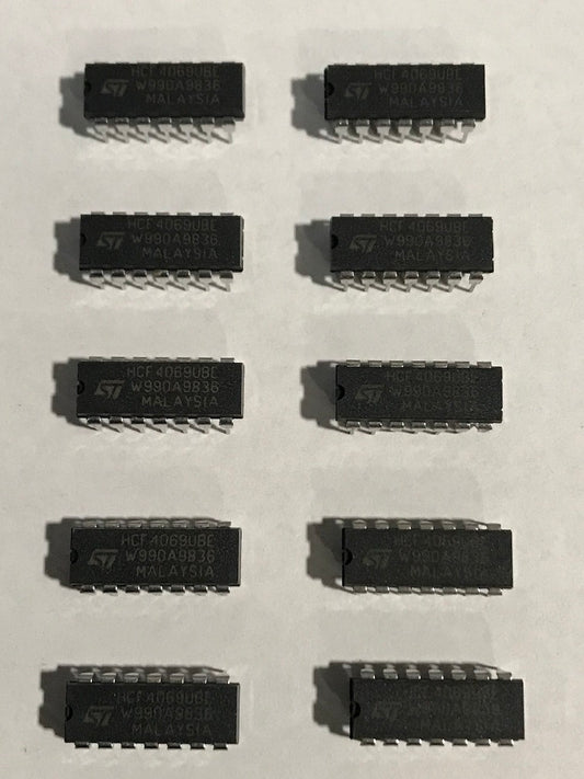  4069UBE ST  W990A9836 Micro SGS/Inverter 6 element cmos 14pin PDIP L3-3 Made in malaysia sold in lot of 10pcs.