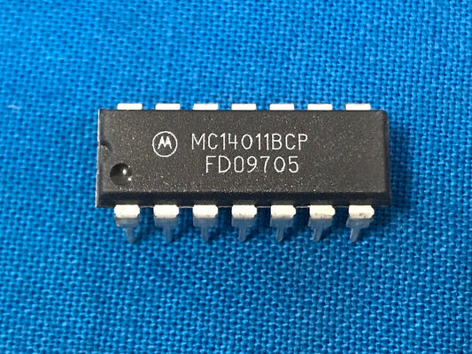 MC14011BCP, FD09705  Integrated circuits Motorola Sold in lot of 5pcs