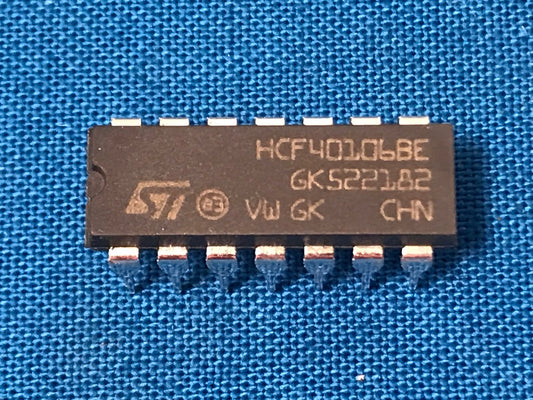 HCF40106BE  ST Thomas  Integrated circuit  14dip Hex schimitt Trigger.... (sold in lot of 10pcs)