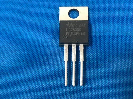 UA7805C  Texas Instrument Linear voltage regulator IC. (sold in lot of 25pcs)