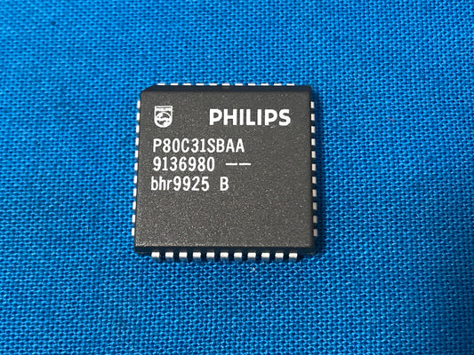 P80C31SBAA  Philips 8 bit micro controller (sold in lot 0f 8pcs)