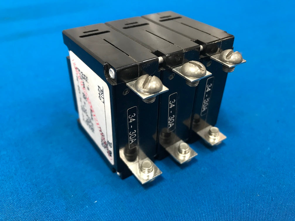 AD2-B0-34-450-381-C  Carlingswitch  3 phase Circuit breaker Fl.Amp 5