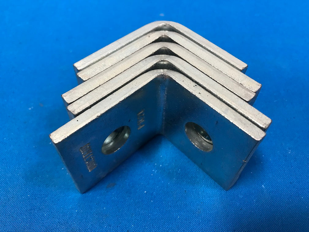 UNISTRUT P1026, Genuine unistrut, 90degree angle connector bracket, (sold in lot of 7 pcs)