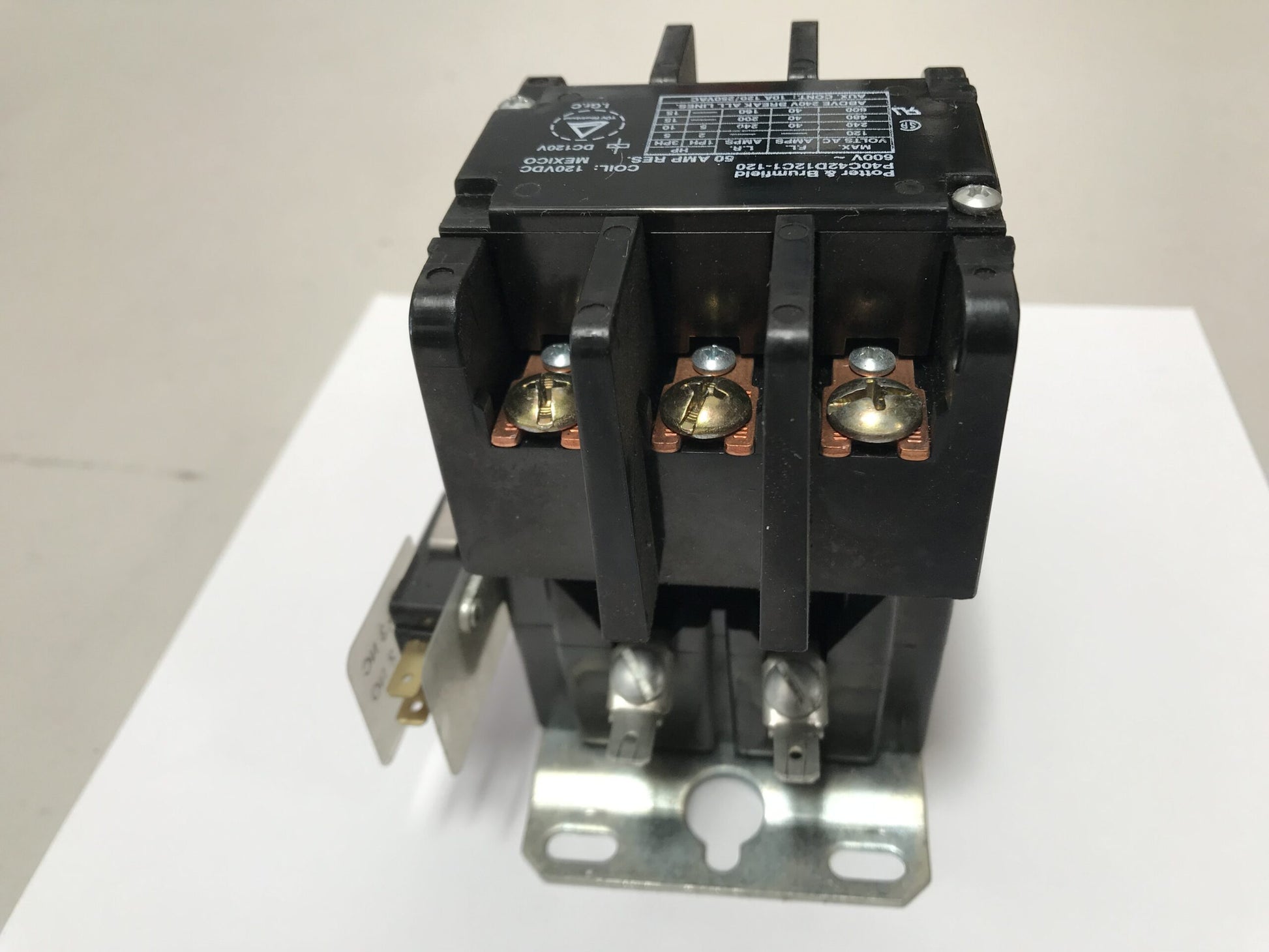 P40C42D12C1-120 CONTACTOR (POTTER AND BRUMFIELD)
