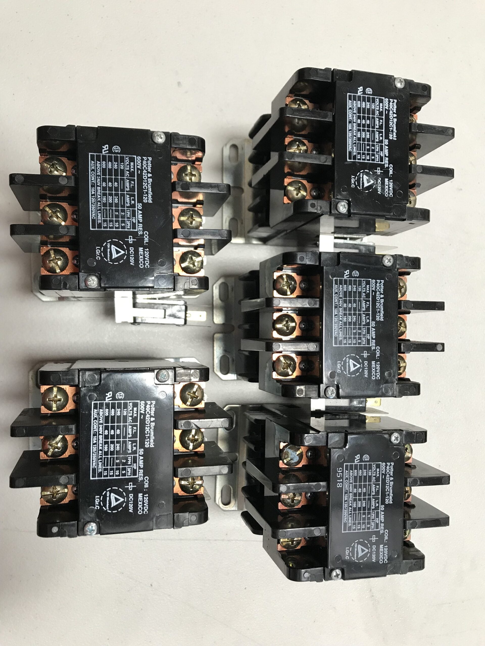 P40C42D12C1-120 CONTACTOR (POTTER AND BRUMFIELD)