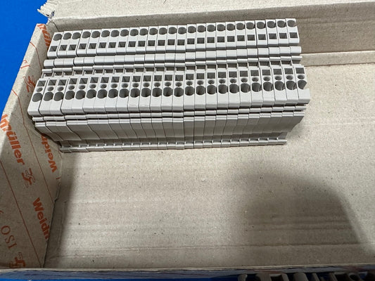 1608510000  ZDU 2.5  Weidmuller  Din rail terminal block feed thru...(sold in lot of 26pcs)