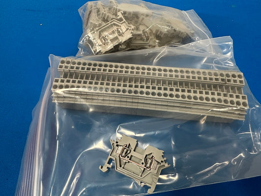 280-601 WAGO  Feed thru terminal block grey, (sold in lot of 56pcs)