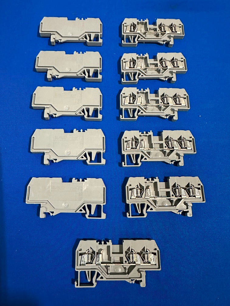 280 IEC 60947-7-1  Wago 3 position terminal block Feed thru, (lot  of 11pcs)