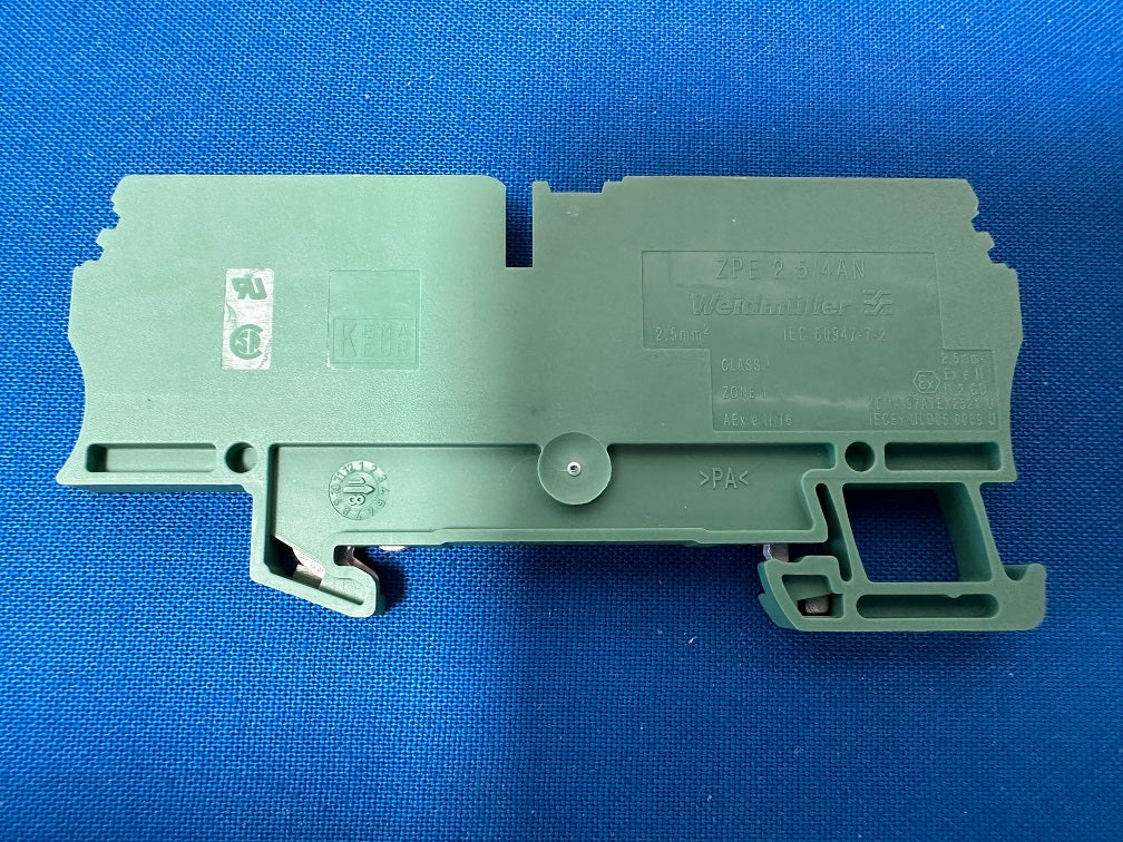 1608660000  ZPE 2.5/4AN  weidmuller  Terminal block connector 4 position ground,earth green yellow  12-30 awg  (sold in lot of63pcs)